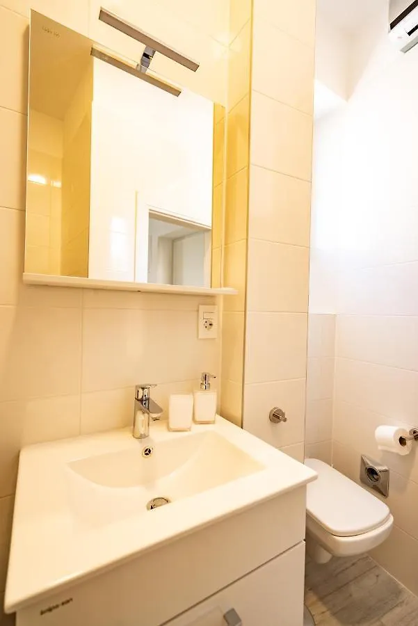Valeria Louis Perfect Getaway - Great Location Split City Center Croazia